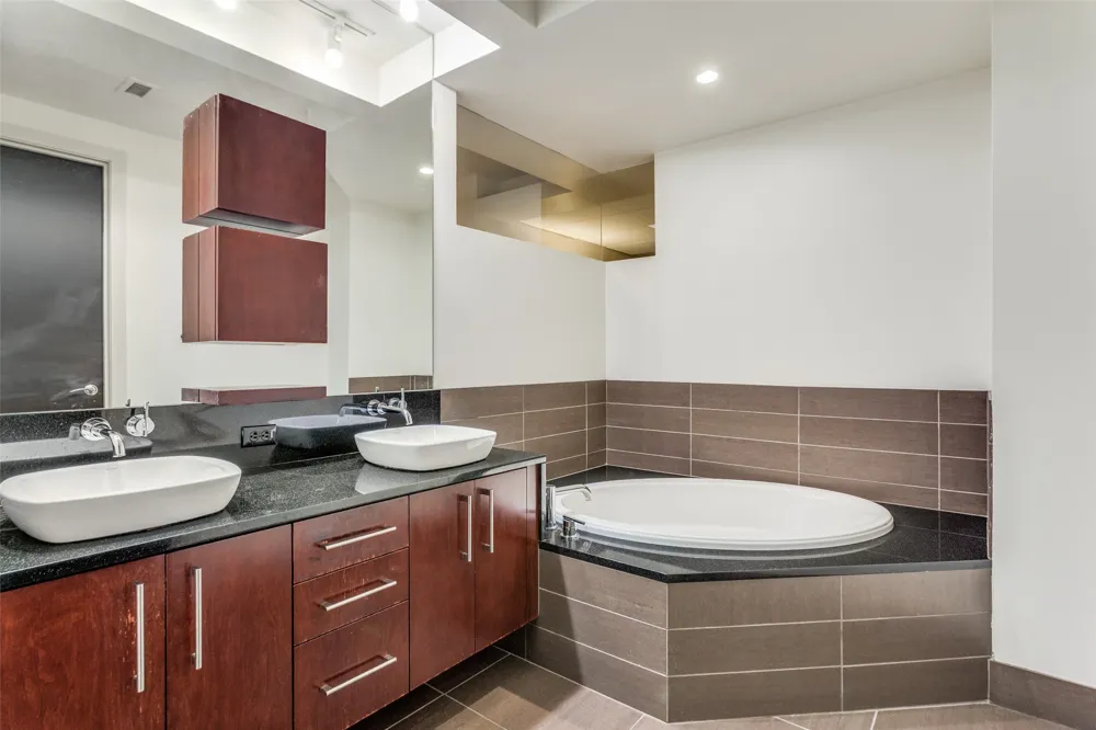 2600 W 7th Street #1329 Fort Worth, TX 76107