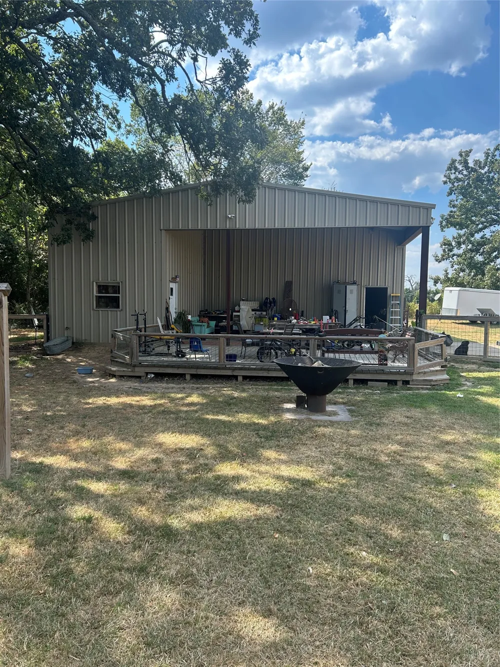 1620 FR 3298 Powderly, TX 75473