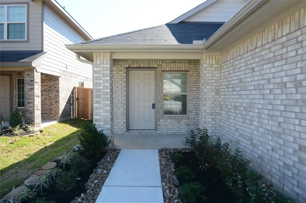 1319 Winding Willow Drive Pinehurst, TX 77362