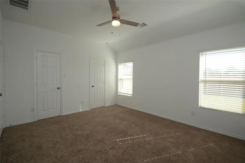 1319 Winding Willow Drive Pinehurst, TX 77362