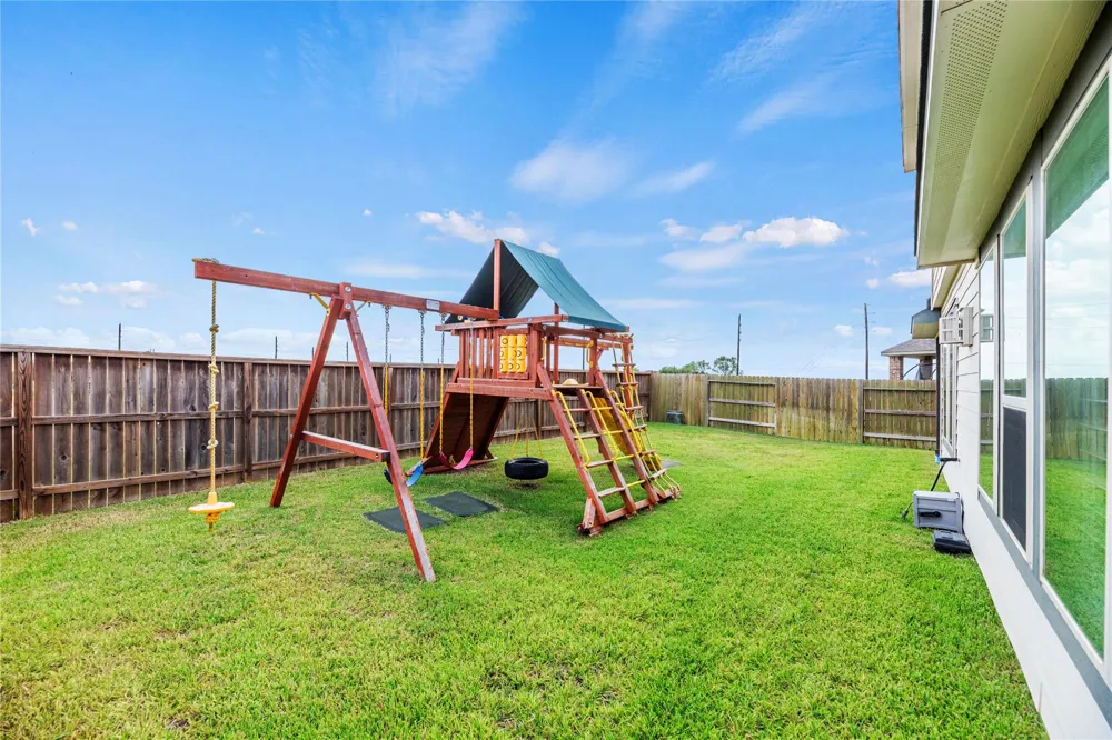 185 Sunray Creek Drive Katy, TX 77493