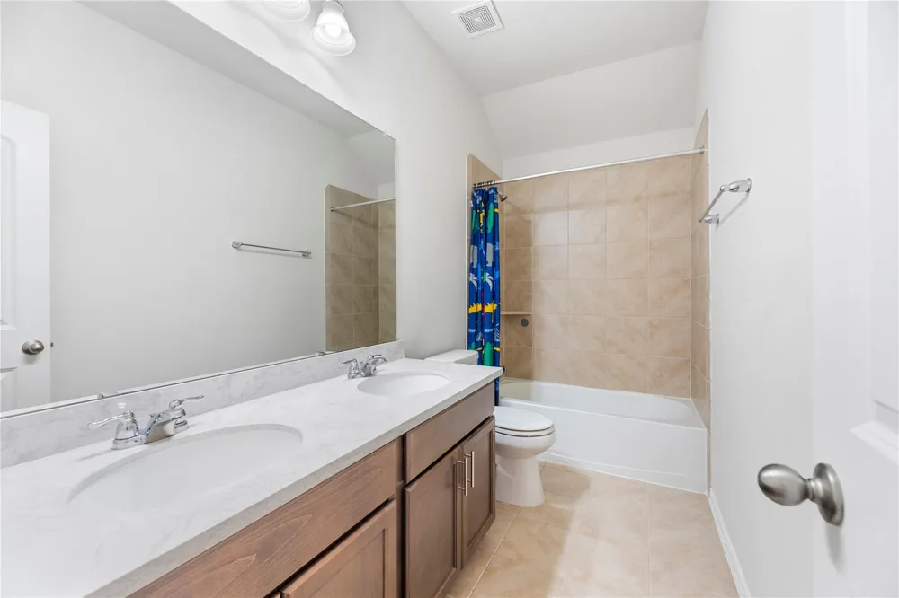185 Sunray Creek Drive Katy, TX 77493