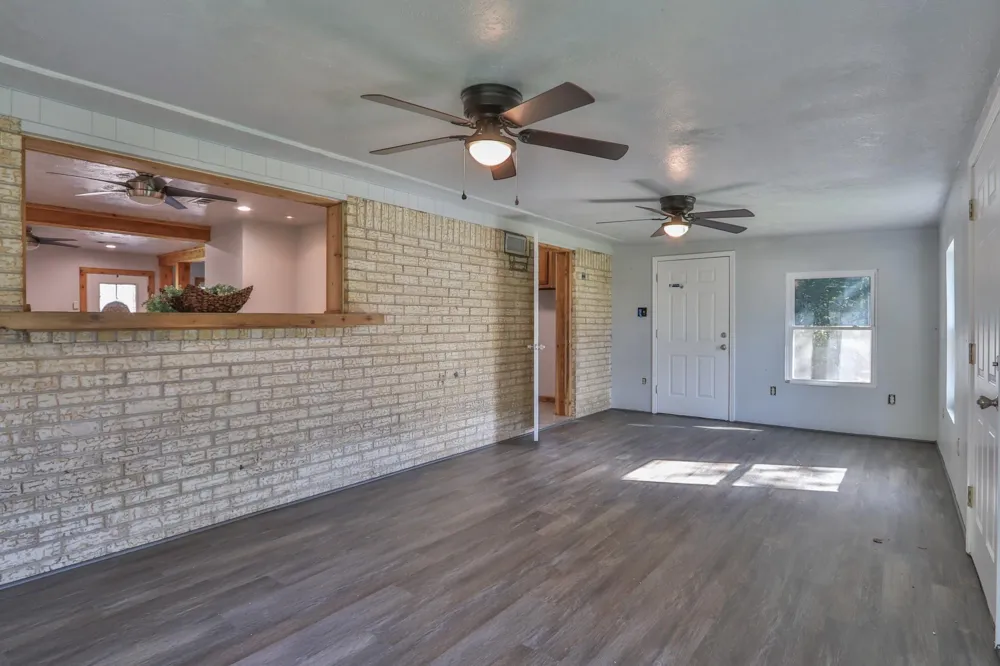 12721 7th Street Santa Fe, TX 77510