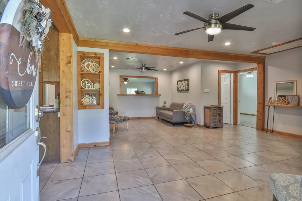 12721 7th Street Santa Fe, TX 77510