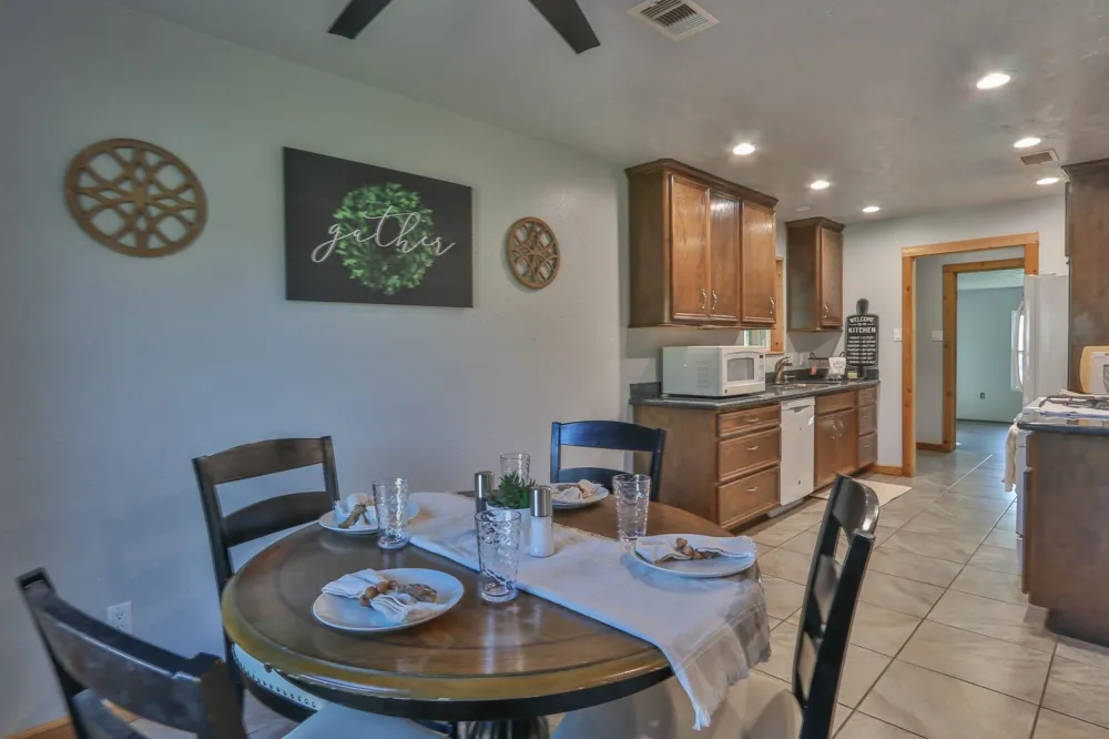 12721 7th Street Santa Fe, TX 77510