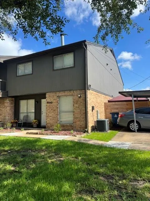 8540 Glen Meadow Lane Beaumont, TX 77706