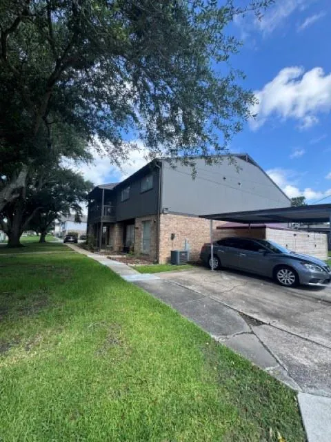 8540 Glen Meadow Lane Beaumont, TX 77706