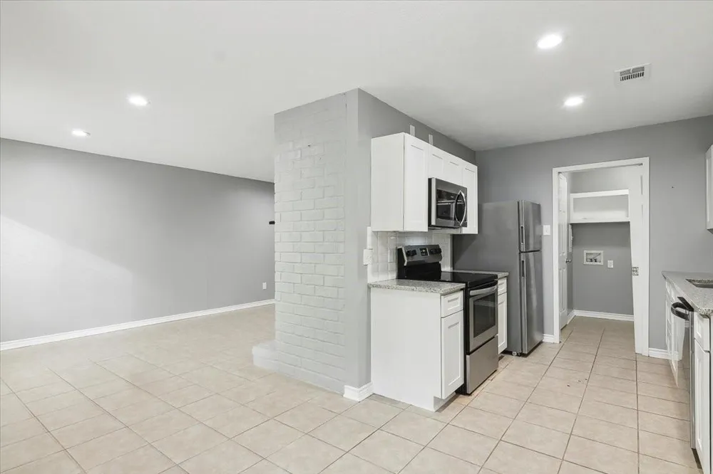 8540 Glen Meadow Lane Beaumont, TX 77706
