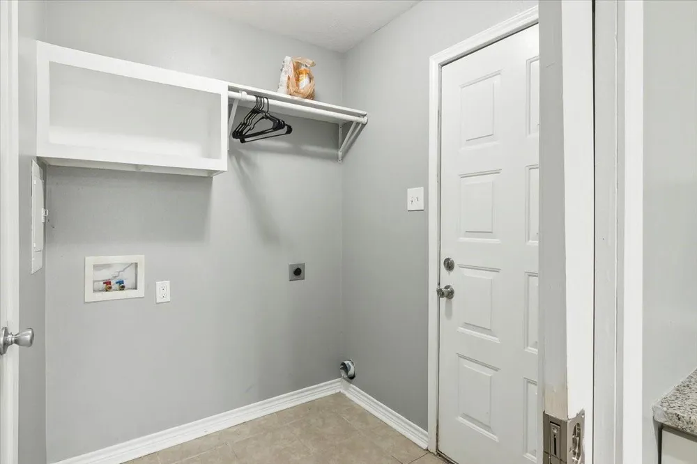 8540 Glen Meadow Lane Beaumont, TX 77706