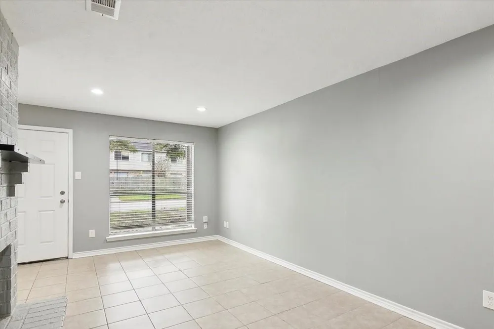 8540 Glen Meadow Lane Beaumont, TX 77706