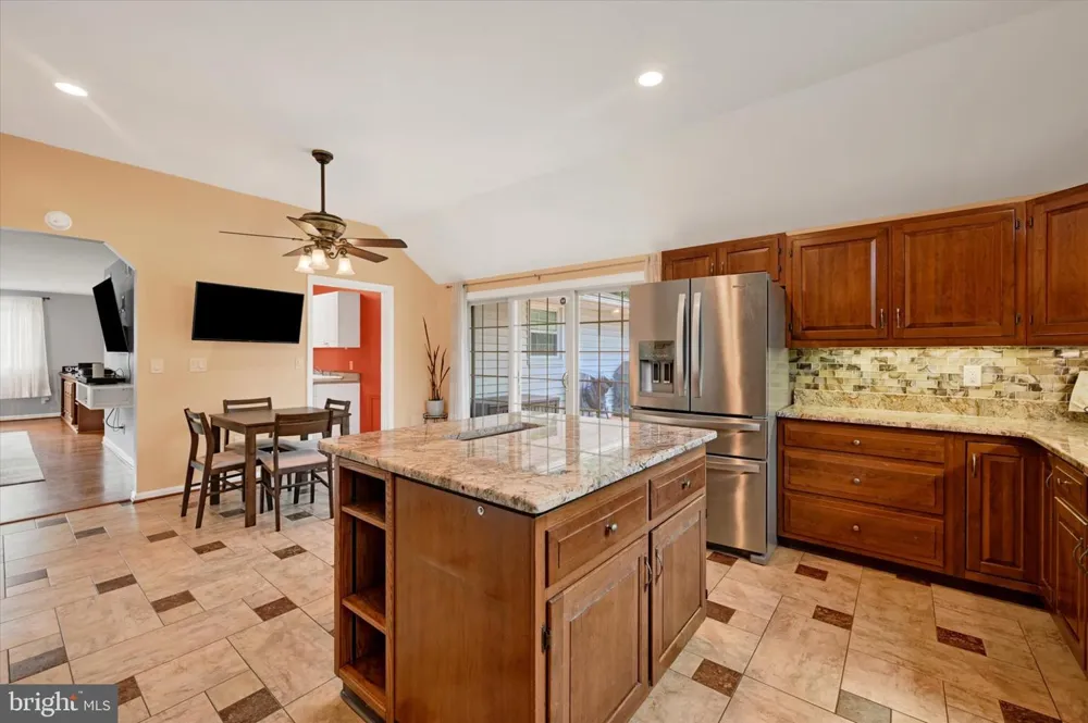 1906 SUFFOLK ROAD Finksburg, MD 21048