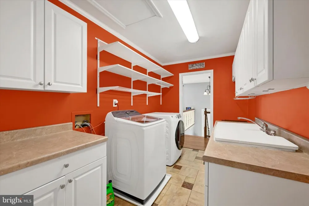1906 SUFFOLK ROAD Finksburg, MD 21048