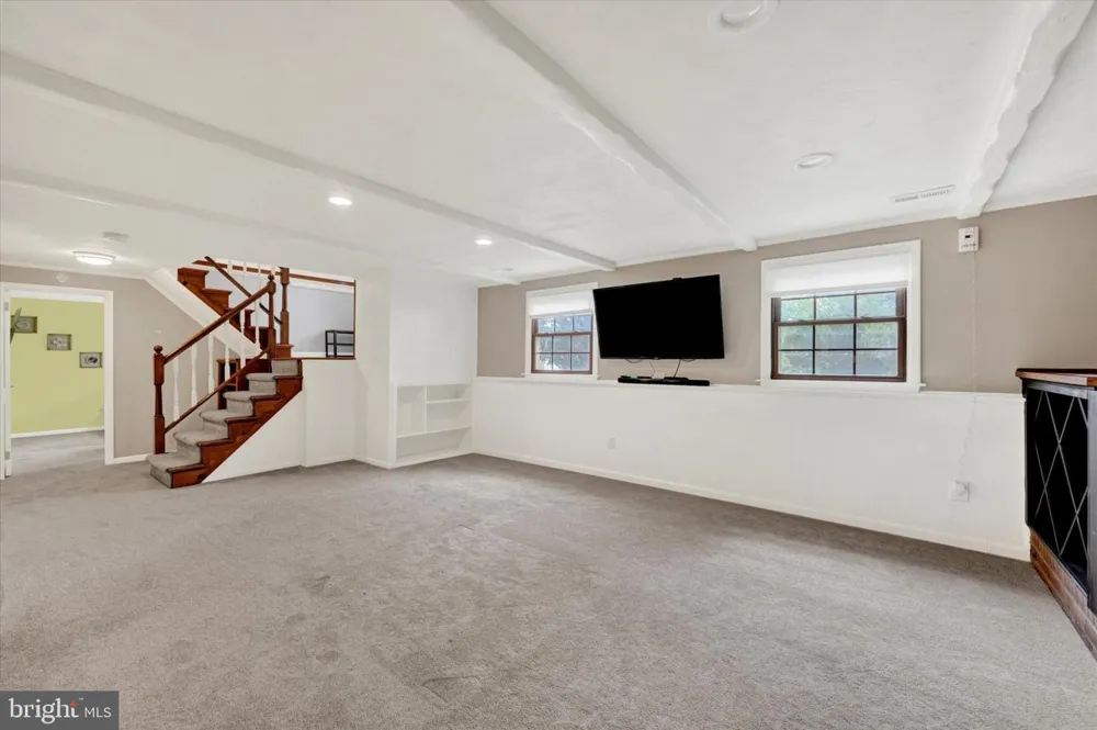 1906 SUFFOLK ROAD Finksburg, MD 21048