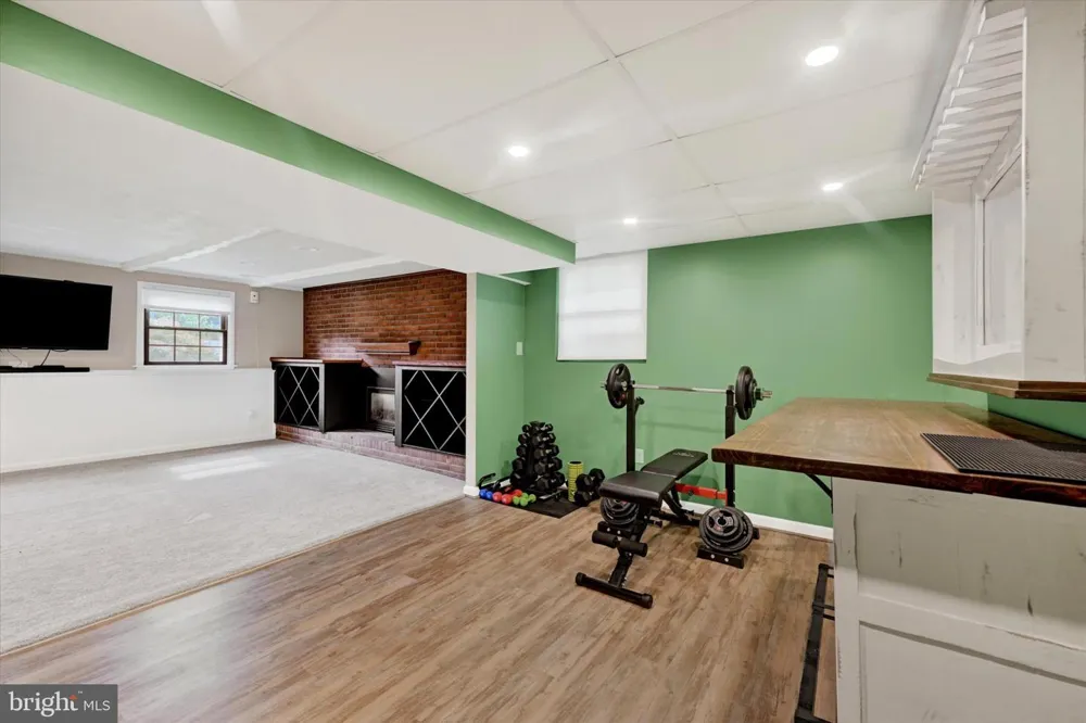 1906 SUFFOLK ROAD Finksburg, MD 21048