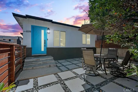 1738 W 144th