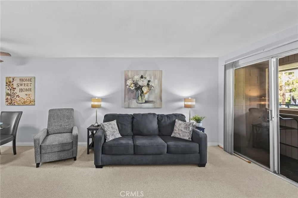 575 Villa Court #212 Palm Springs, CA 92262
