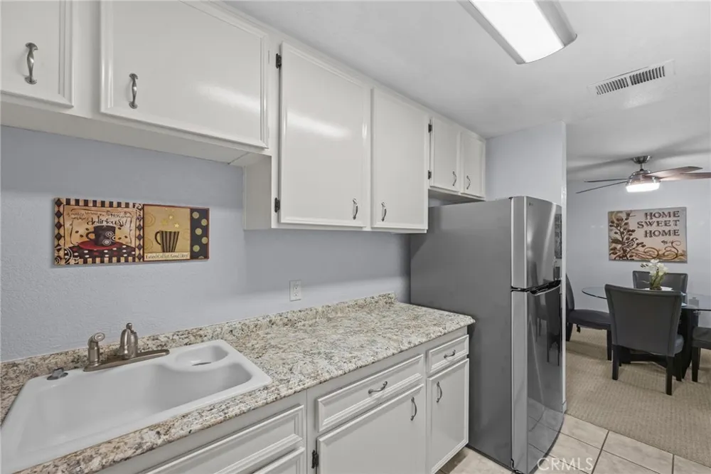 575 Villa Court #212 Palm Springs, CA 92262