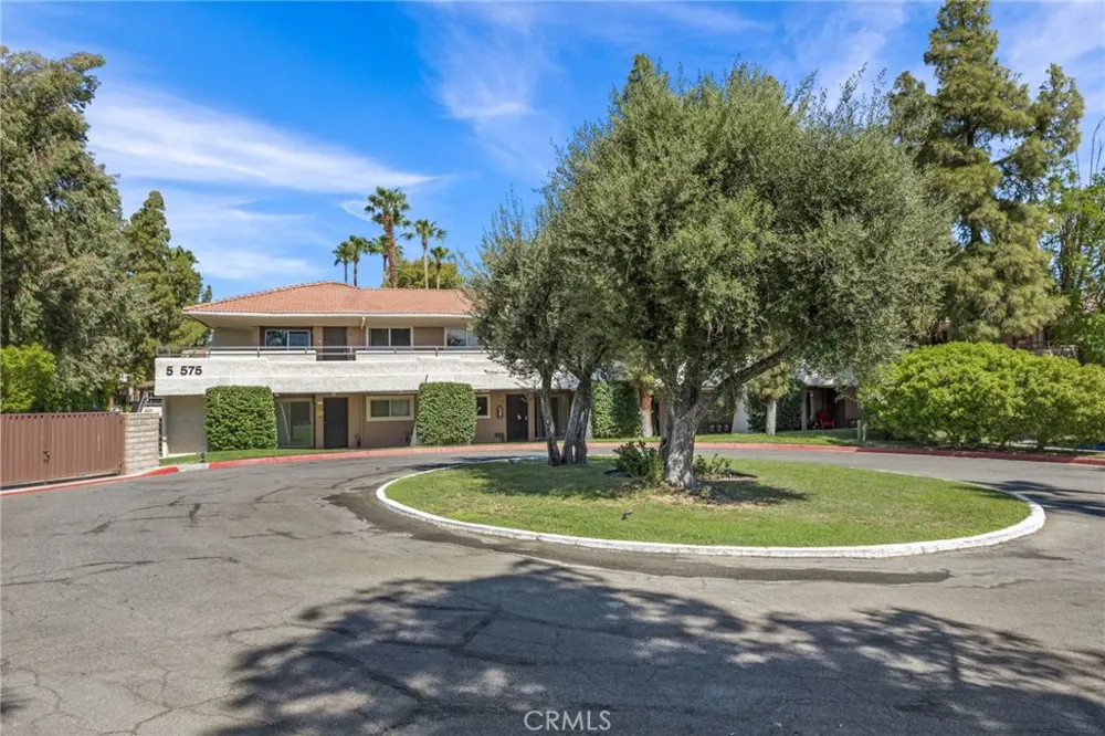 575 Villa Court #212 Palm Springs, CA 92262