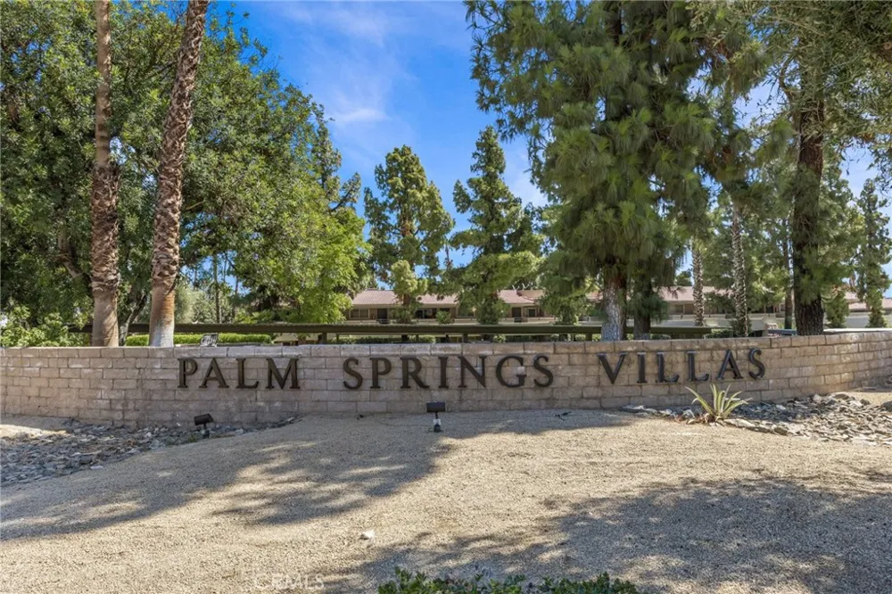 575 Villa Court #212 Palm Springs, CA 92262