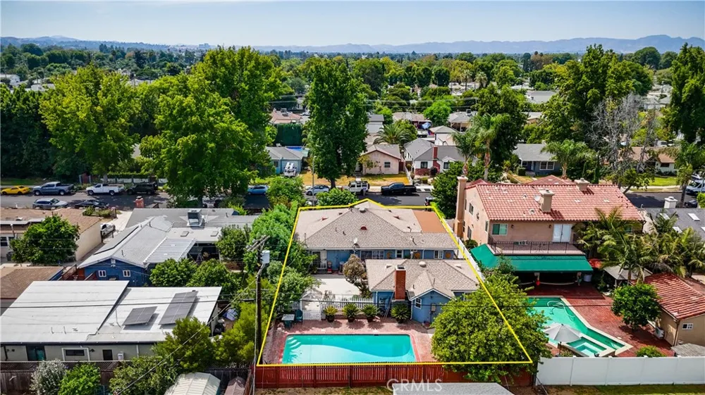 6846 Jellico Avenue Los Angeles, CA 91406
