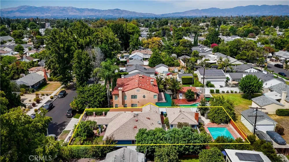 6846 Jellico Avenue Los Angeles, CA 91406