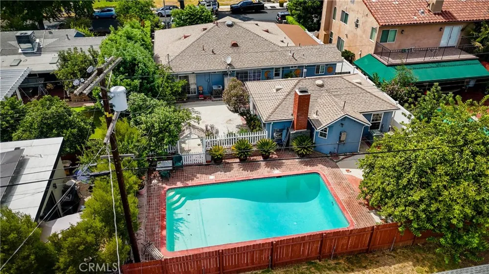 6846 Jellico Avenue Los Angeles, CA 91406