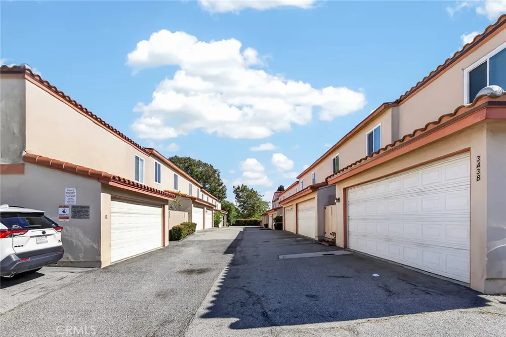 3442 Del Amo Blvd Torrance, CA 90503