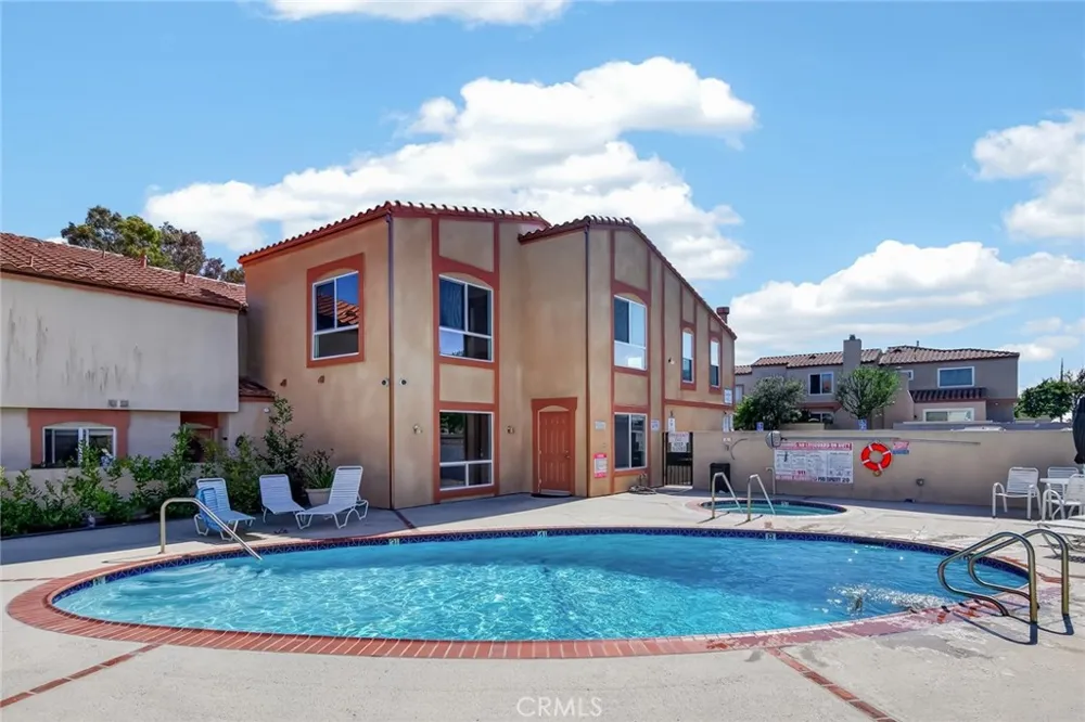 3442 Del Amo Blvd Torrance, CA 90503