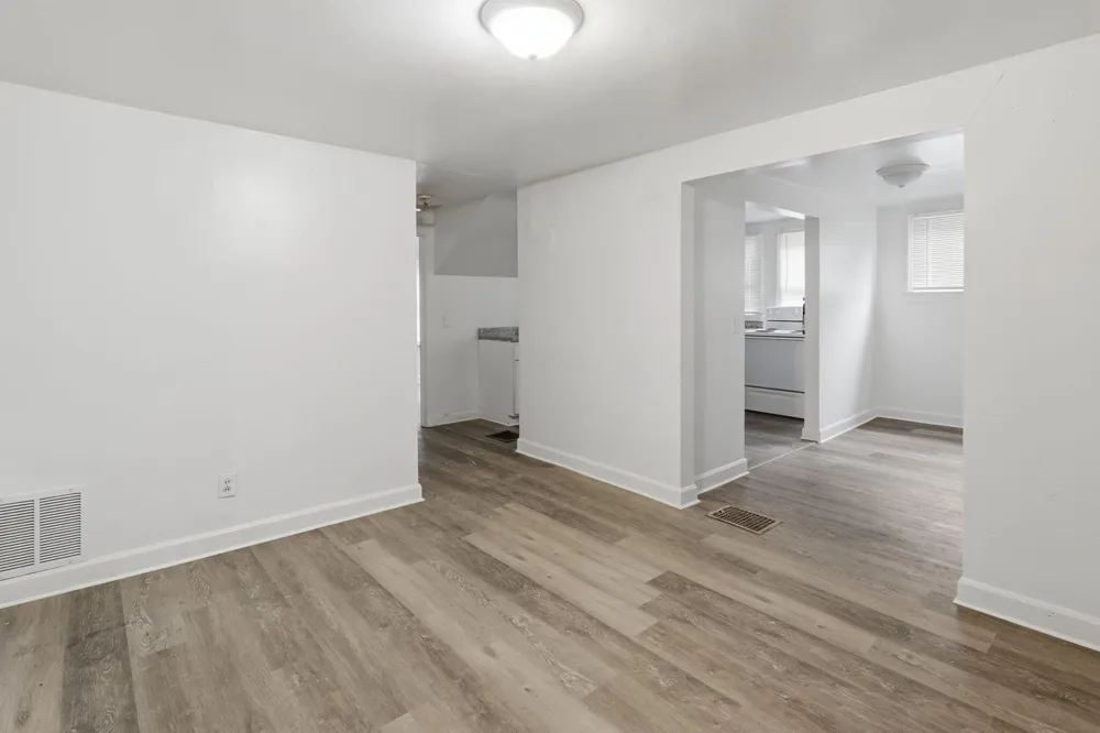 198 Rex Avenue Kalamazoo, MI 49048