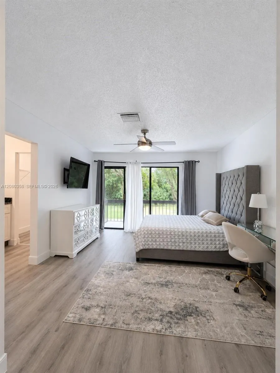 21866 Cypress Cir #31C Boca Raton, FL 33433