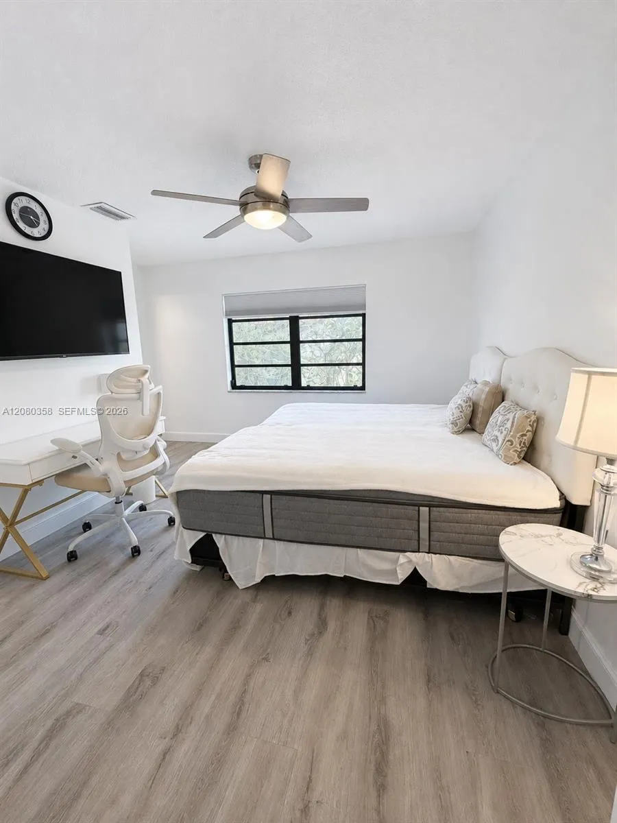 21866 Cypress Cir #31C Boca Raton, FL 33433