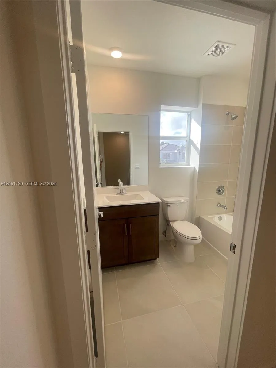 116 NE 13th Ter #116 Homestead, FL 33033