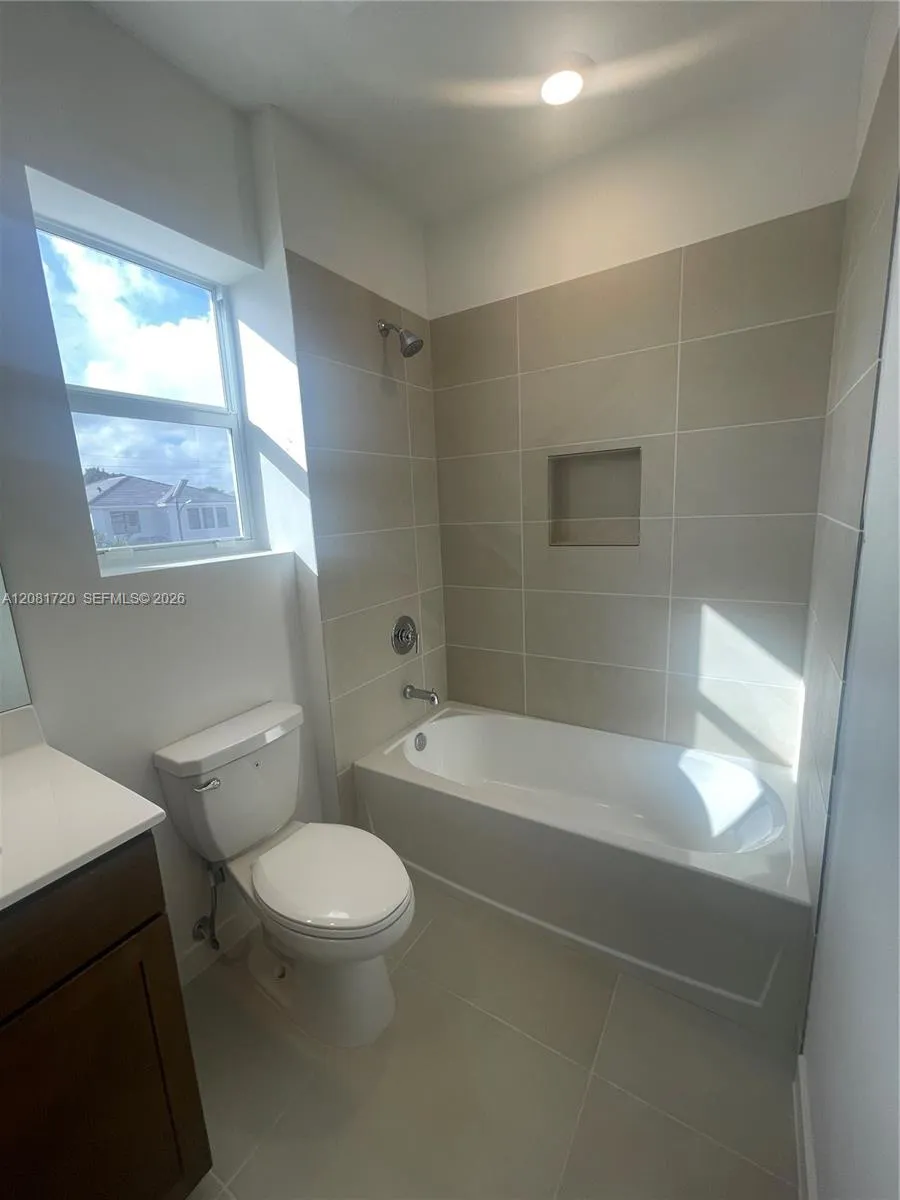 116 NE 13th Ter #116 Homestead, FL 33033