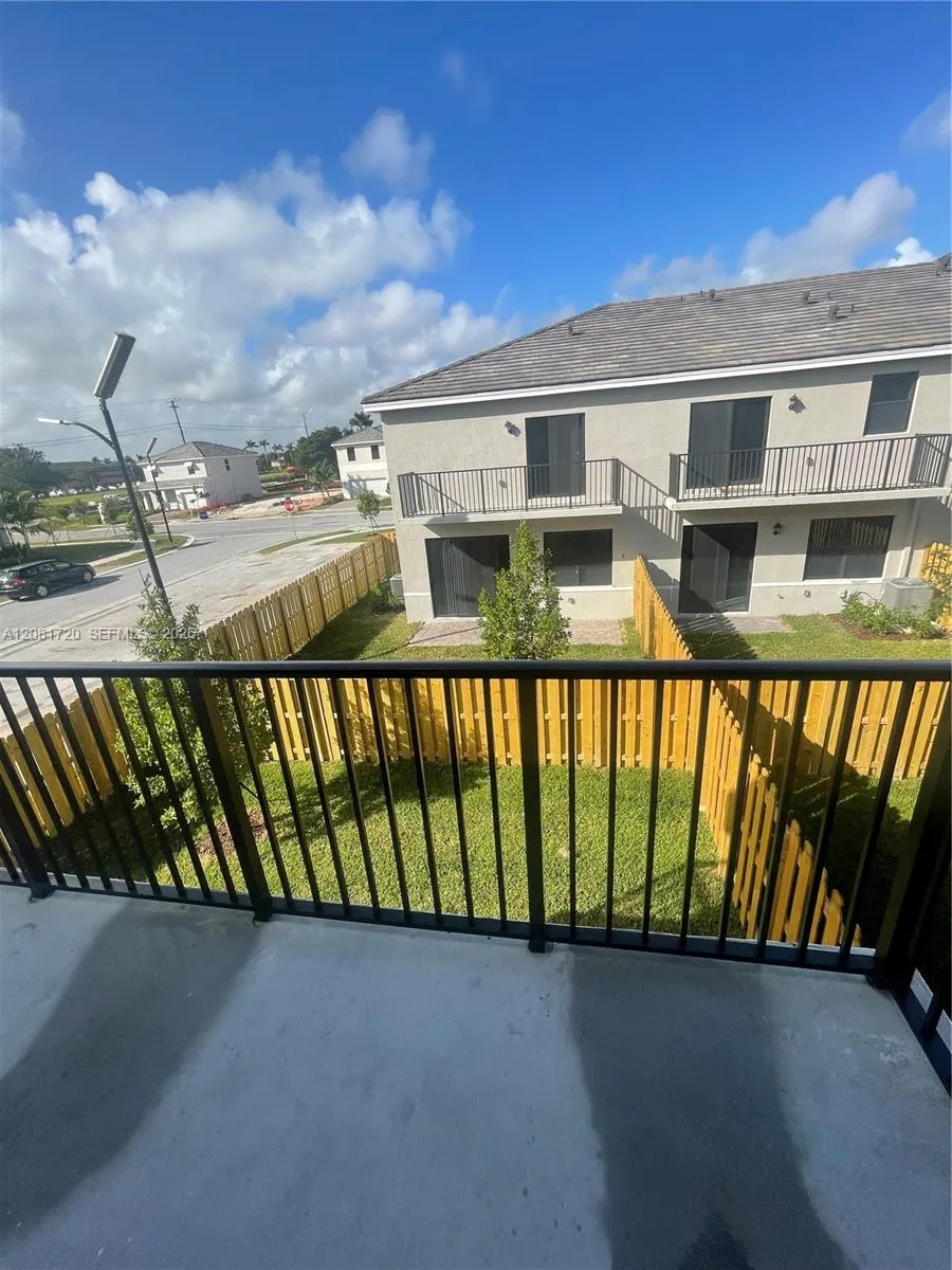 116 NE 13th Ter #116 Homestead, FL 33033