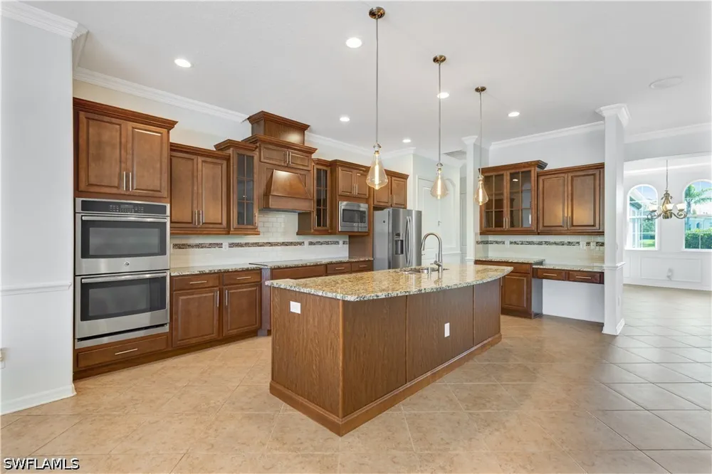 165th Street E Bradenton, FL 34212