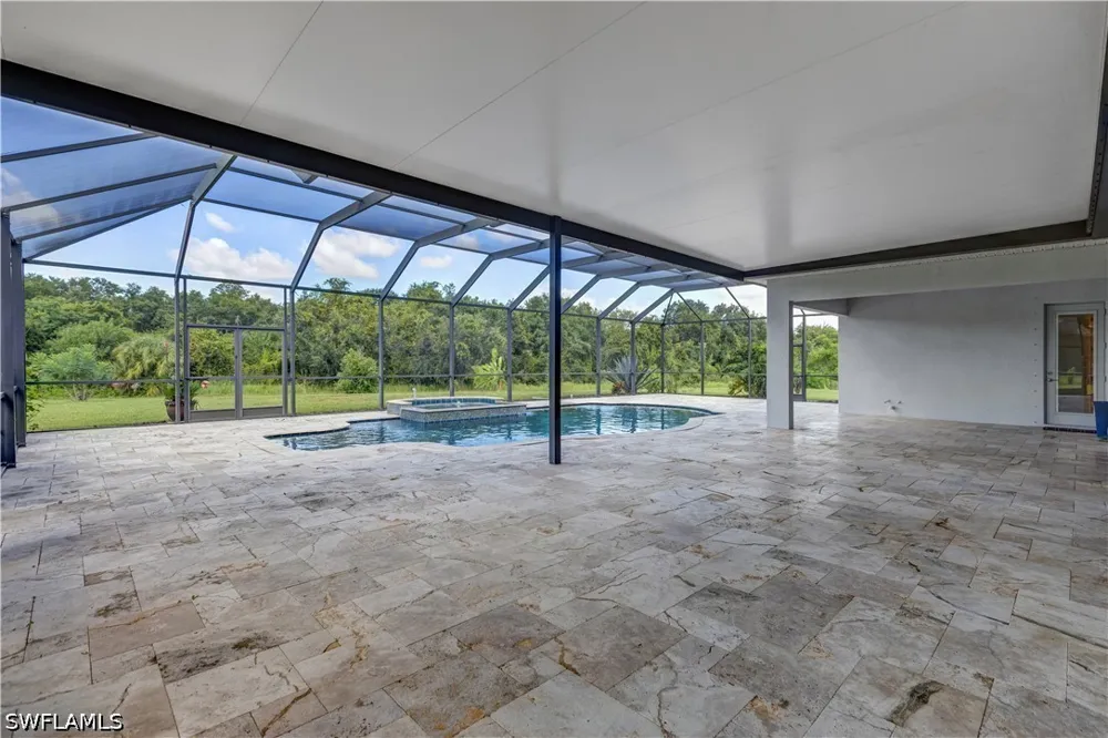 165th Street E Bradenton, FL 34212