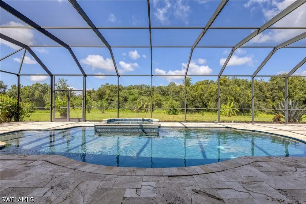 165th Street E Bradenton, FL 34212
