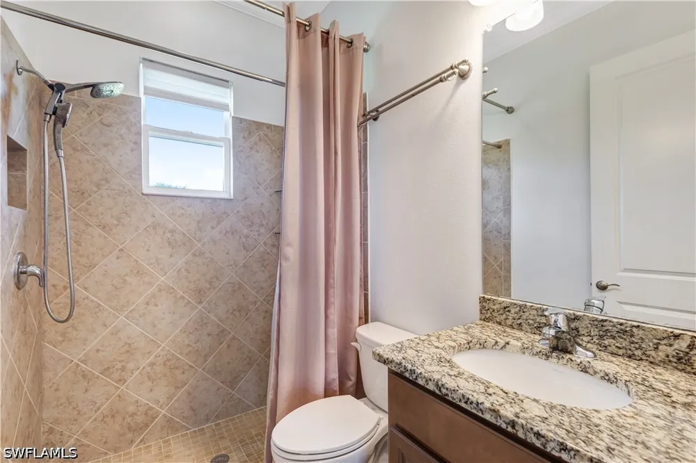 165th Street E Bradenton, FL 34212