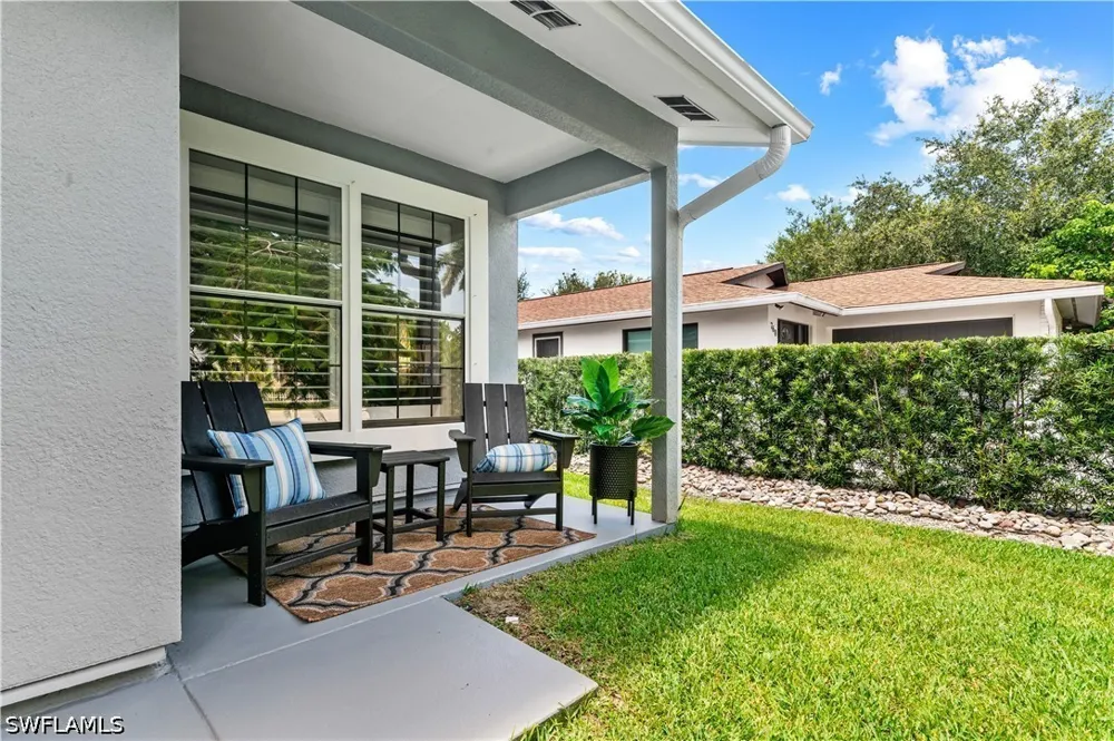 94th Avenue Naples, FL 34108