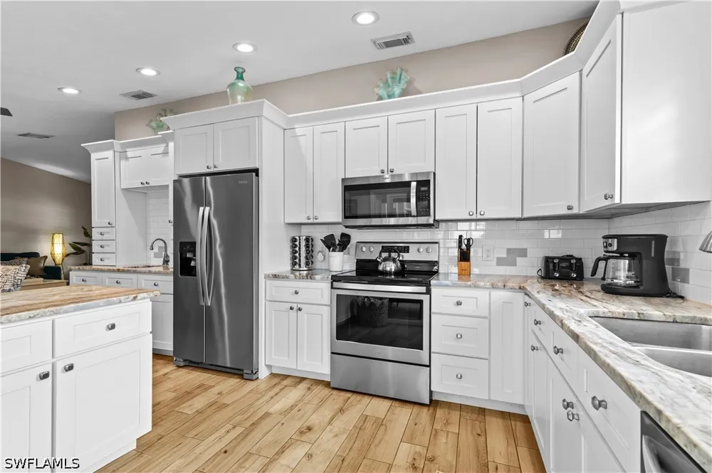 94th Avenue Naples, FL 34108