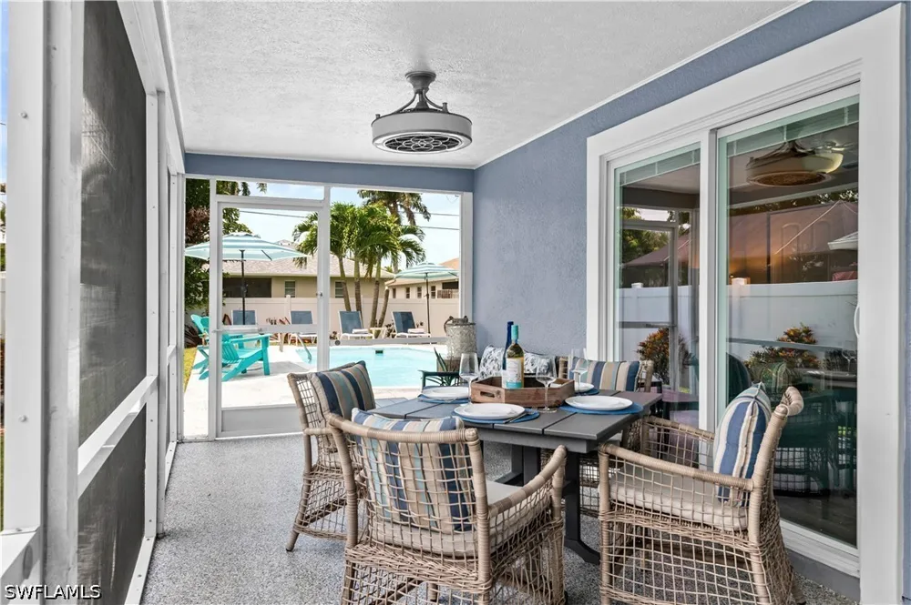 94th Avenue Naples, FL 34108