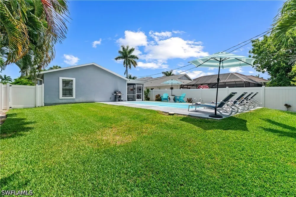 94th Avenue Naples, FL 34108