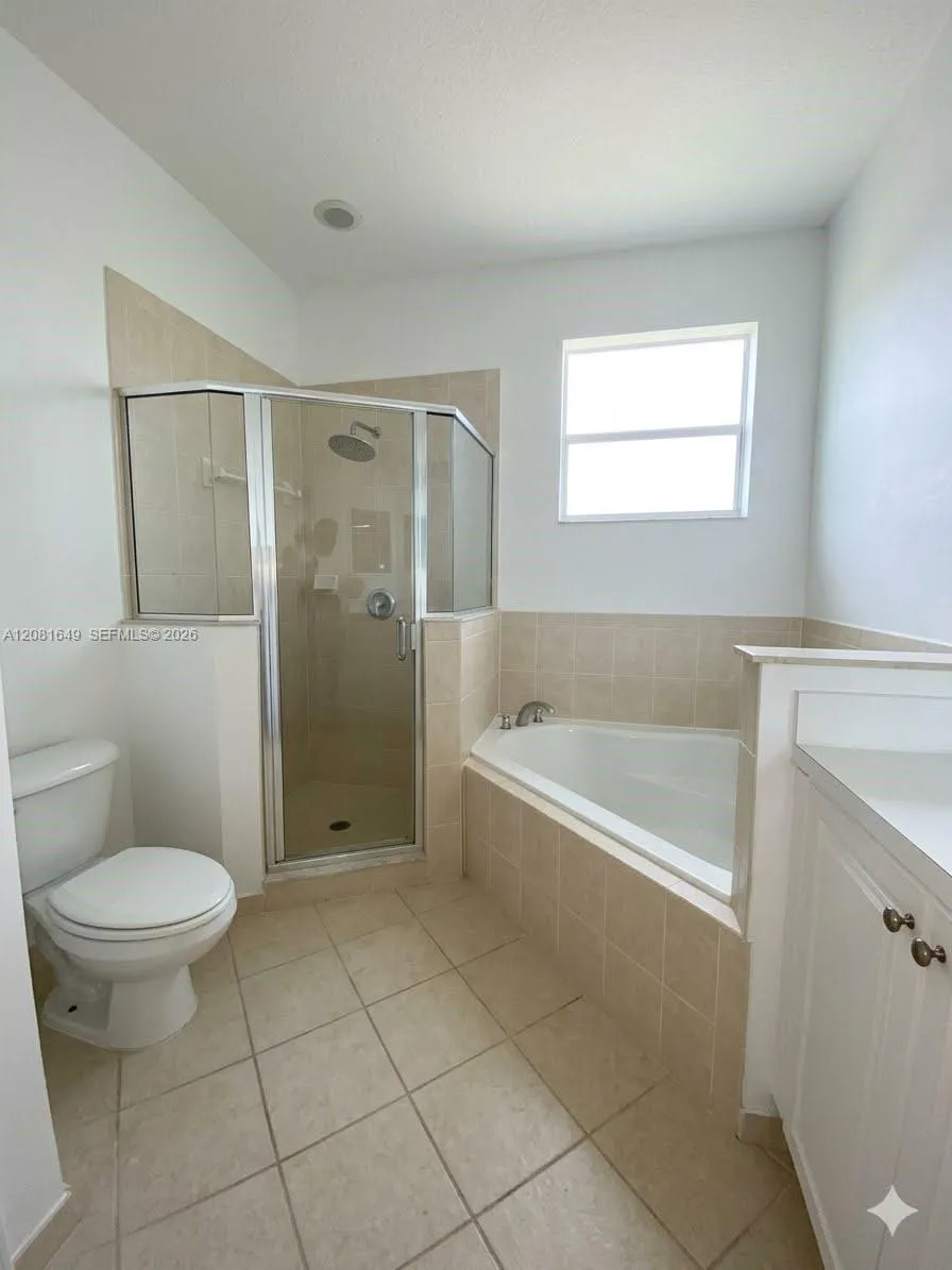 8986 SW 225th St #. Cutler Bay, FL 33190
