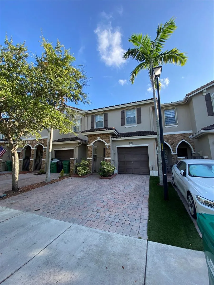 8986 SW 225th St #. Cutler Bay, FL 33190
