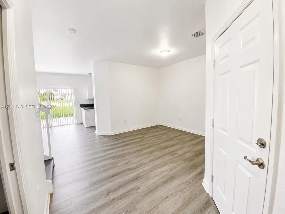 8986 SW 225th St #. Cutler Bay, FL 33190