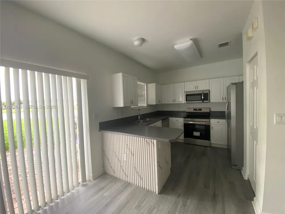 8986 SW 225th St #. Cutler Bay, FL 33190