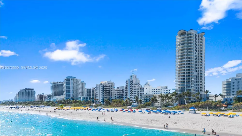4201 Collins Ave #2202 Miami Beach, FL 33140