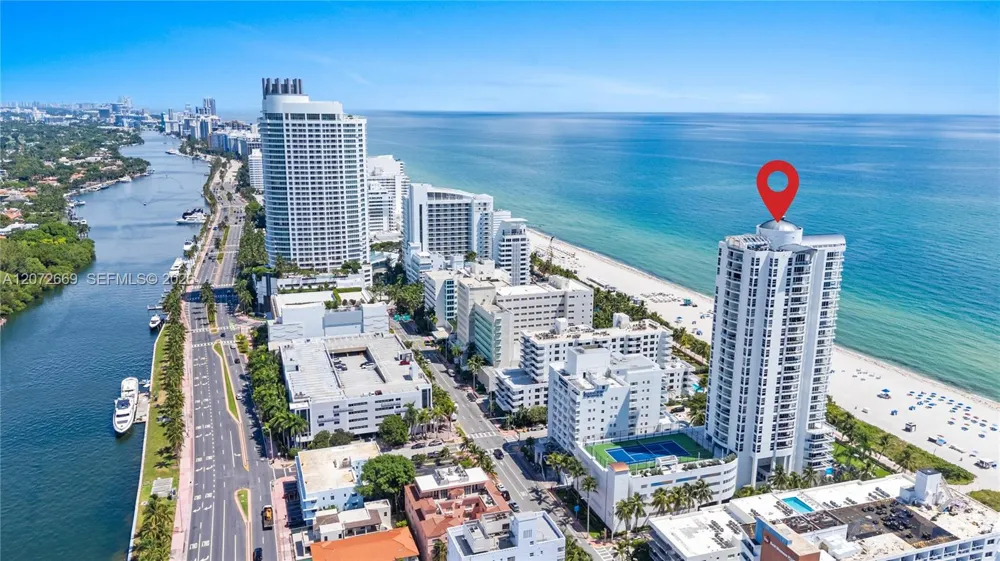 4201 Collins Ave #2202 Miami Beach, FL 33140