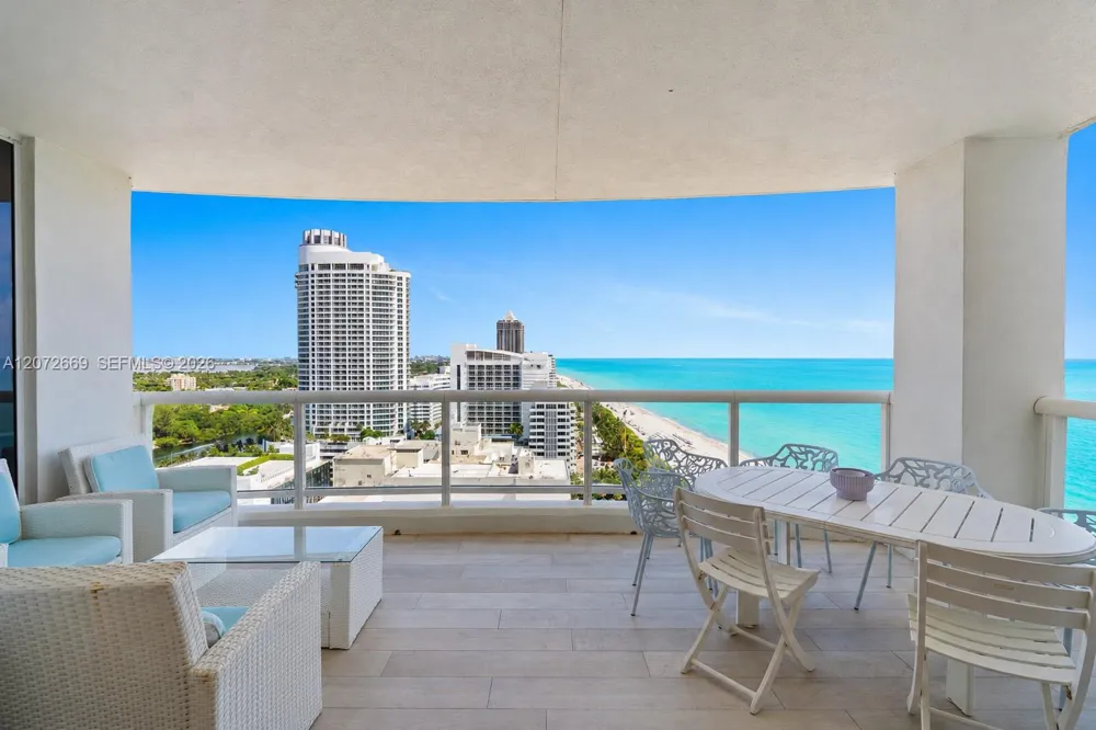 4201 Collins Ave #2202 Miami Beach, FL 33140