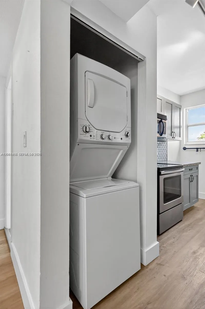 7207 Bay Dr #25 Miami Beach, FL 33141